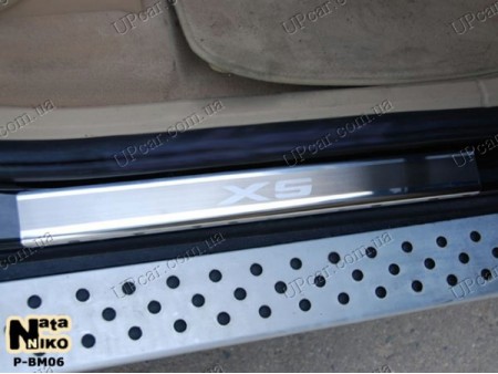 Накладки на пороги BMW X5 E70 06-13