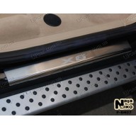 Накладки на пороги BMW X6 E71 08-